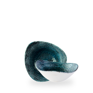 DREIECKIGE SCHALE 18.5CM