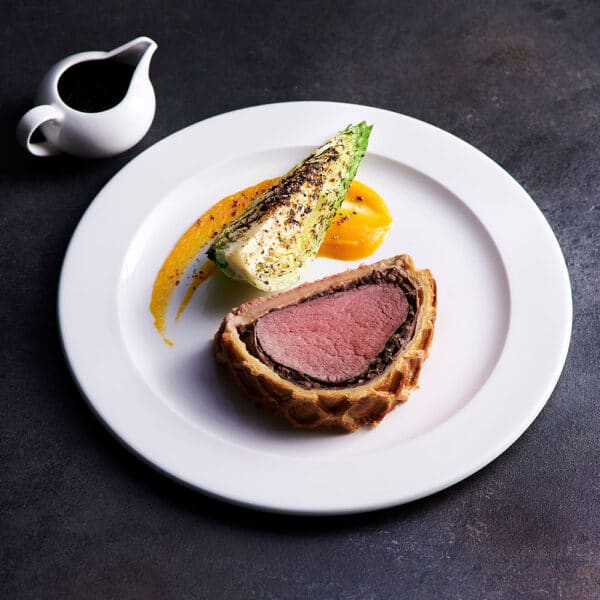 RIMMED PLATE 33CM