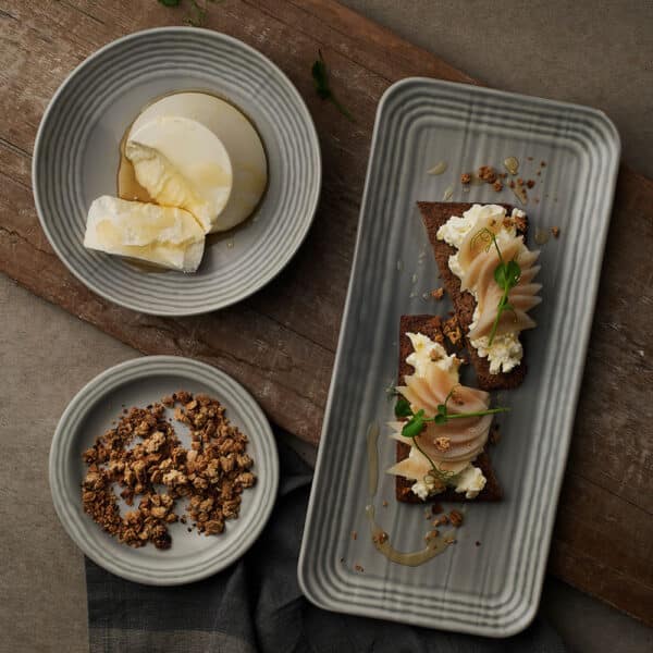 ORGANIC OBLONG PLATTER 34.6 X 15.6CM