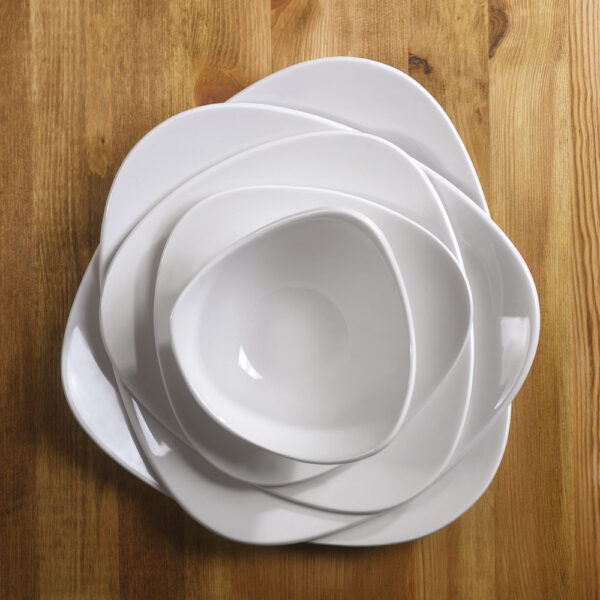 DREIECKIGE SCHALE 15.3CM