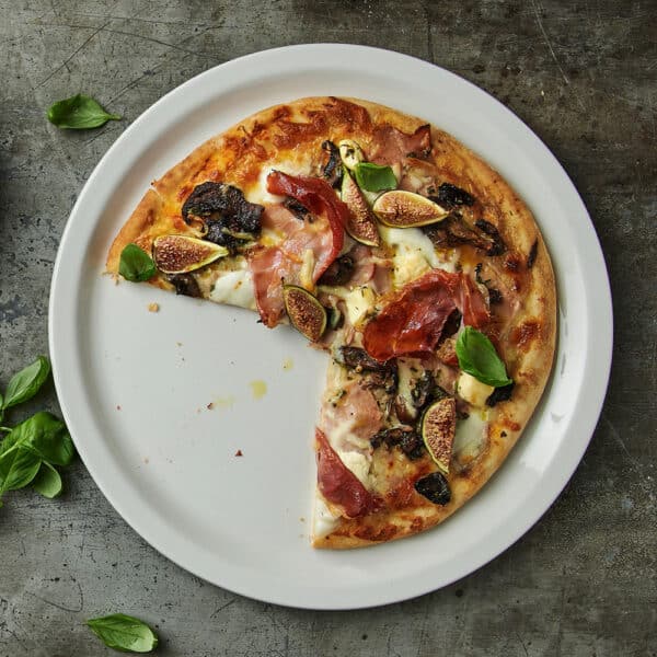 RIMMED PIZZA TELLER 34CM