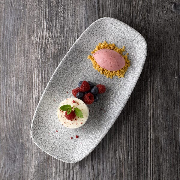 OBLONG PLATTER 29.8 X 15.3CM