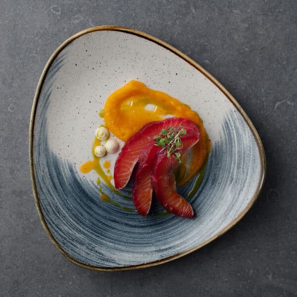 TRIANGLE PLATE 28.5CM
