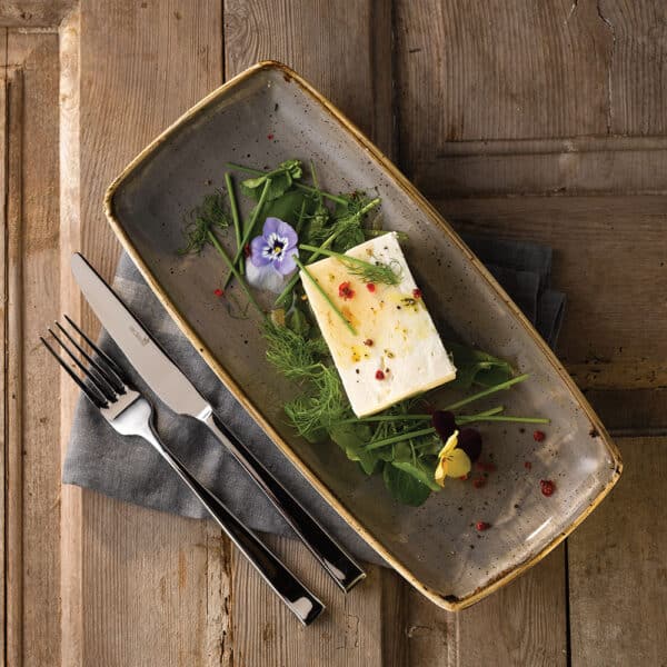 OBLONG PLATTER 29.5 X 14CM