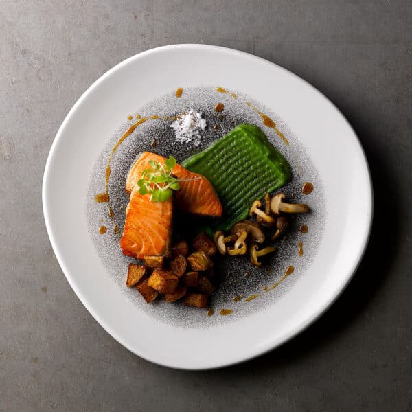 ORGANIC PLATE 28.6CM