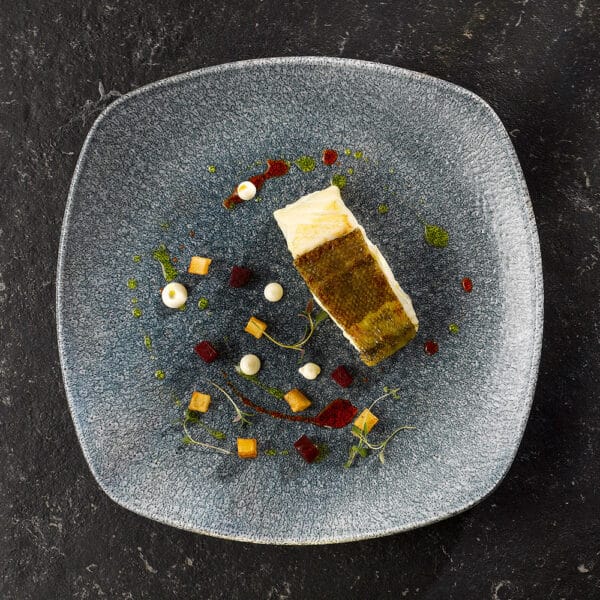 SQUARE PLATE 25.2CM