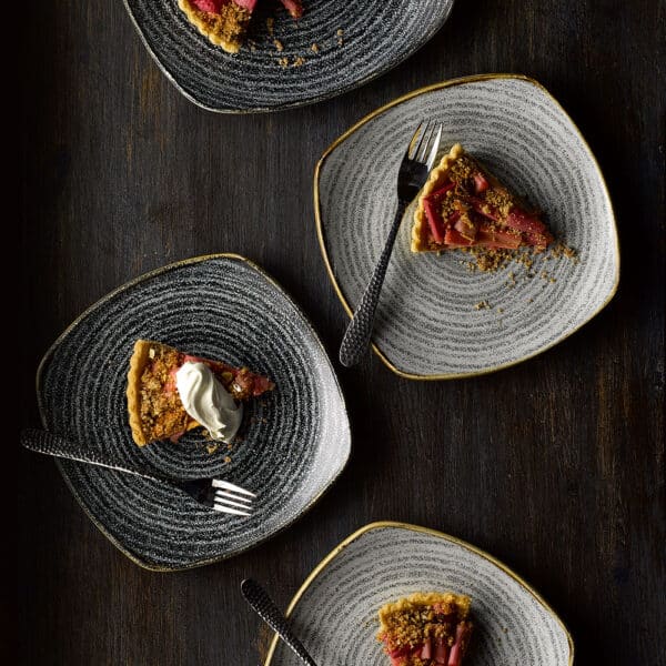 SQUARE PLATE 21.5CM